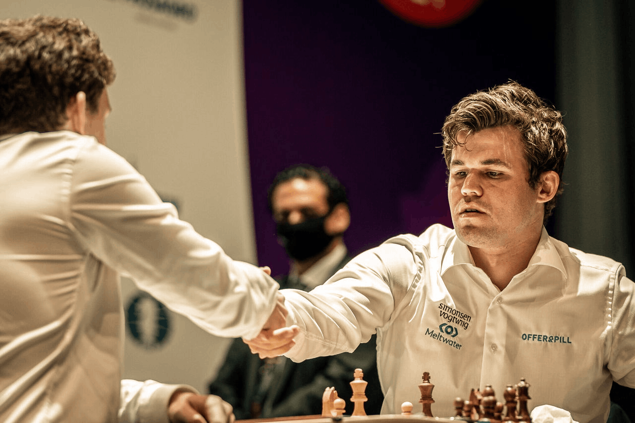 Jan-Krzysztof Duda defeats WC Magnus Carlsen