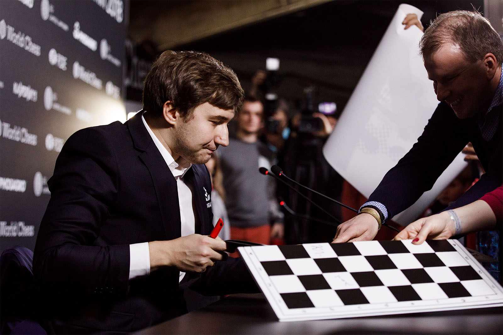 FIDE Candidates Tournament 2022: Round 12 
