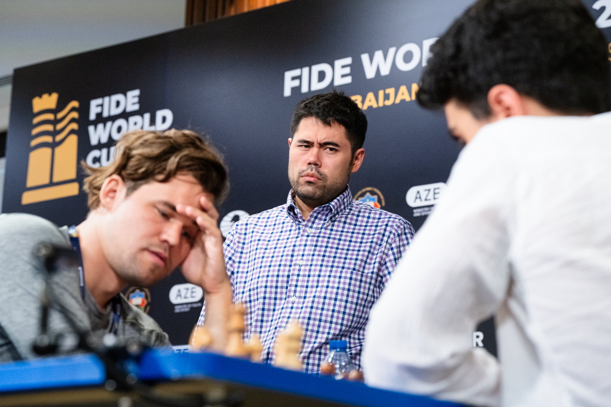 Playing Carlsen's favourite opening against him, Carlsen vs Dubov